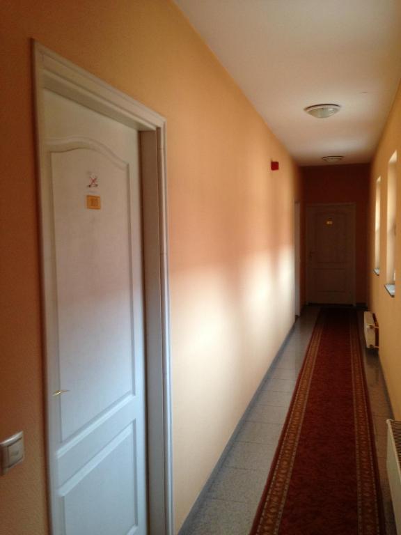 Hotel Arany Trofea 埃格尔 外观 照片