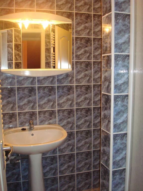 Hotel Arany Trofea 埃格尔 外观 照片