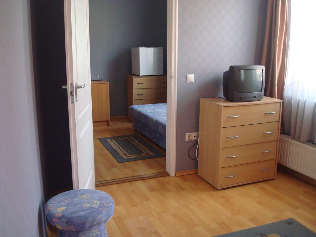 Hotel Arany Trofea 埃格尔 外观 照片
